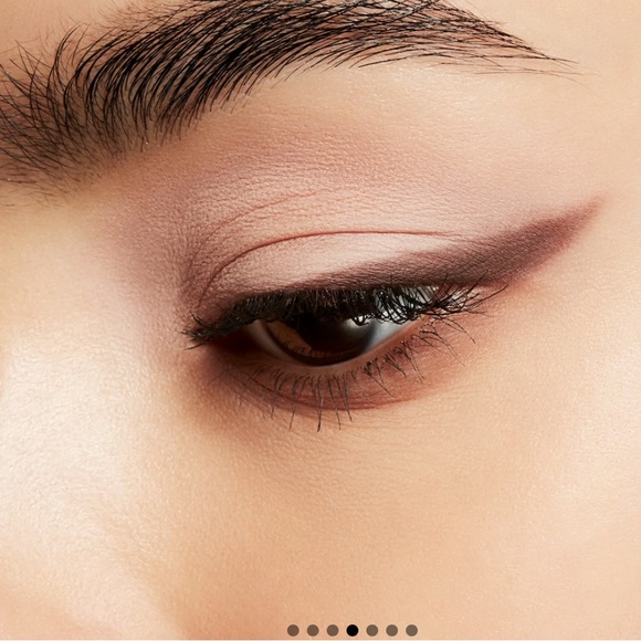 More than 212 paint pots were stolen over $80,000 in make up not posted - Picture 4 of 7